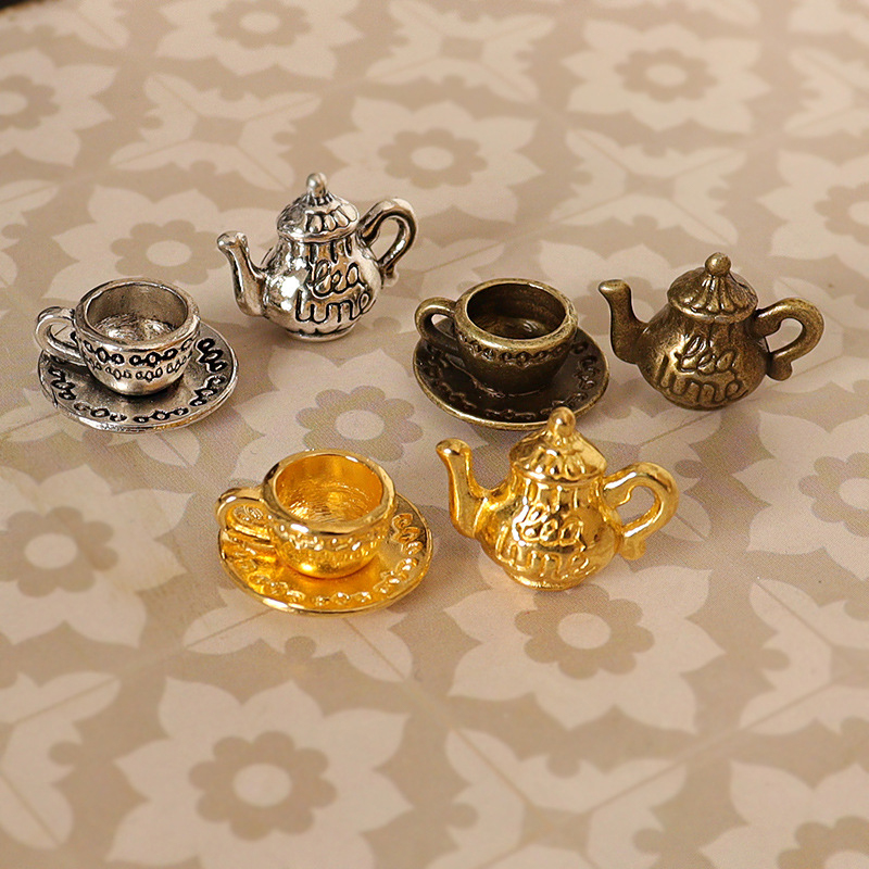 Mini tazza da tè e teiera in m - Coffee Tea House recensione e prezzo